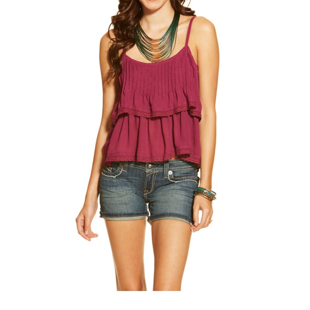 Medium Ariat shirt